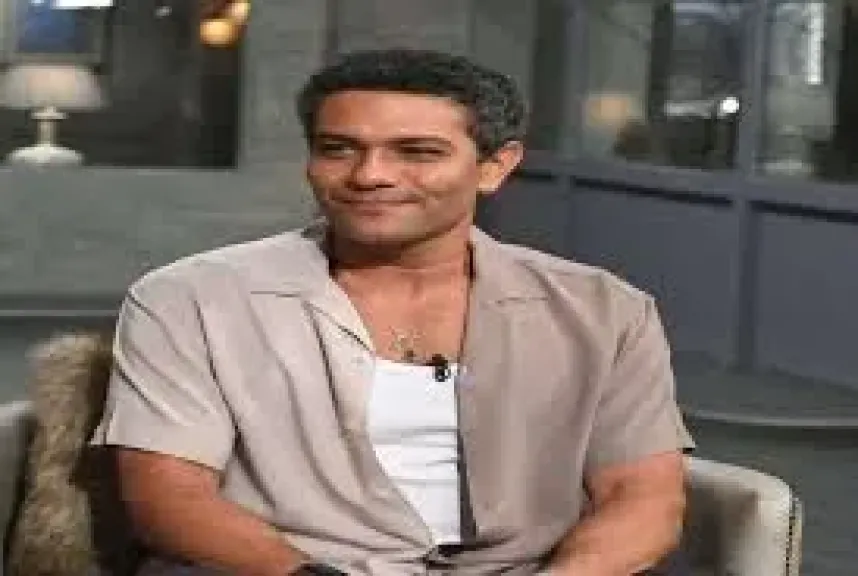 آسر ياسين يكشف تفاصيل زواجه مع «صاحبة السعادة»