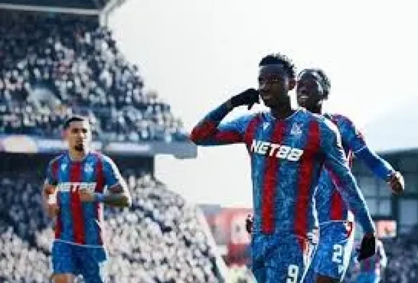 يويفا يؤجل قراره بشأن مشاركة كريستال بالاس في الدوري الأوروبي