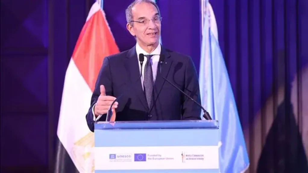وزير الاتصالات:زيادة سرعة الإنترنت 18 ضعفا
