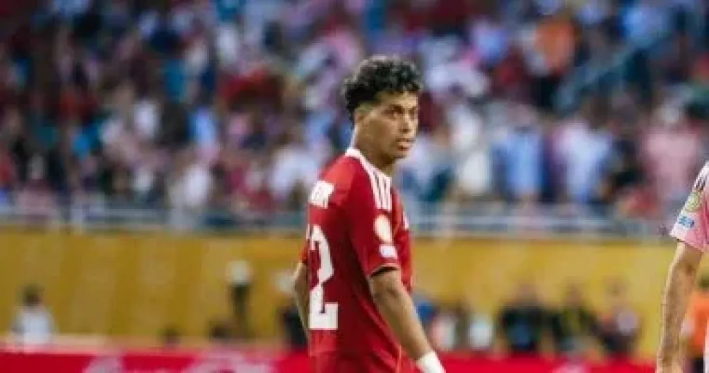 محمد يوسف: الأهلى ينوى تعديل عقود عدد من لاعبيه.. إمام عاشور على رأسهم