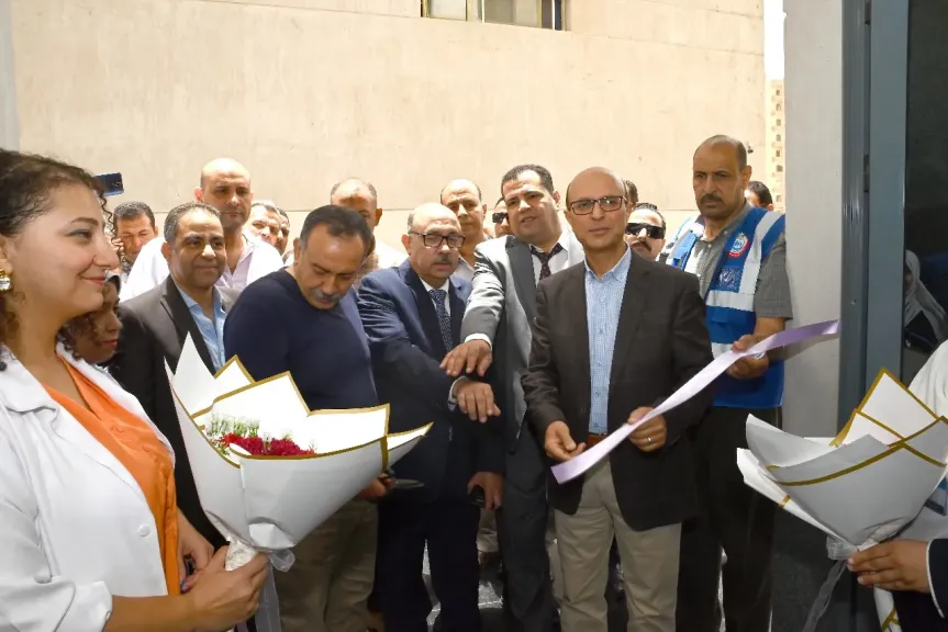 الدكتور المنشاوي يشهد افتتاح مبنى العيادات الخارجية بمستشفى منفلوط