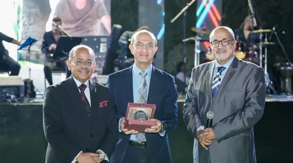 3 أيام عمل متواصلة لـ”المصرية لزرع العدسات ” لمناقشة الجديد في طب العيون بحضور طبي واسع