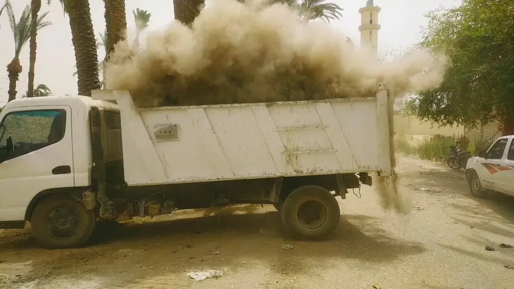 محافظ أسيوط: رفع 150طن مخلفات وقمامة متراكمة منذ سنوات
