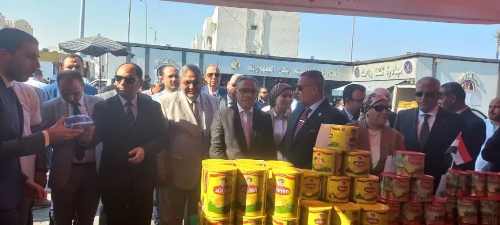 وفد ”محلية النواب” يشارك في افتتاح ”سوق اليوم الواحد” بشرم الشيخ