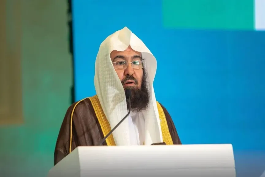 خطبة الجمعة بالمسجد الحرام: منهج المسلم عند الفتن الاتجاه إلى الله بالدعاء