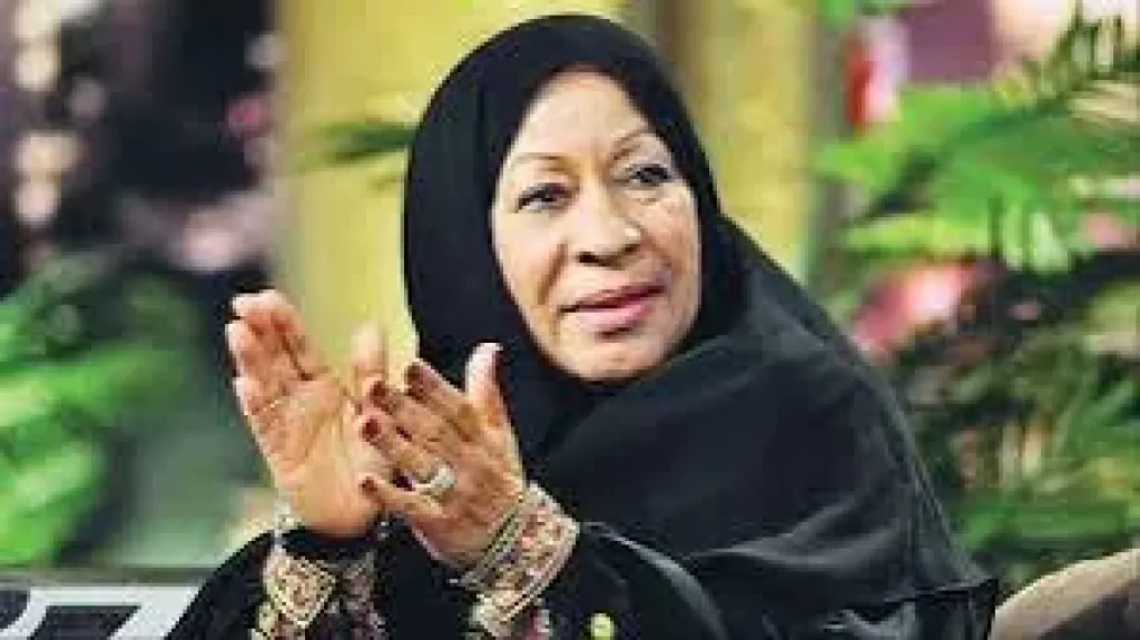 وفاة الفنانة والإعلامية الإماراتية رزيقة الطارش