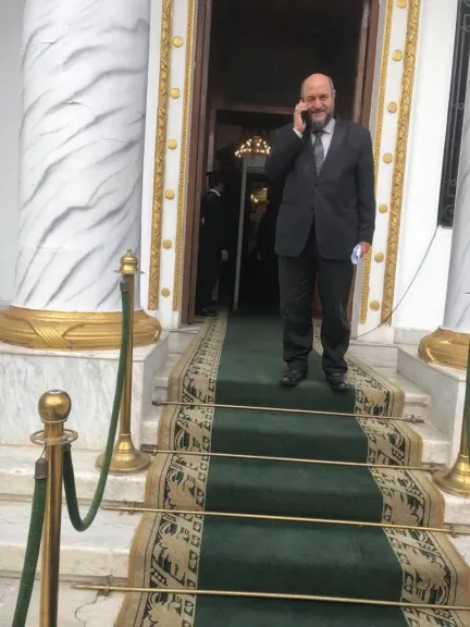 الكاتب الصحفى محمود الشاذلى يكتب : نعــم .. الدكتور سيد أحمد الخراشى حدوته مصريه .