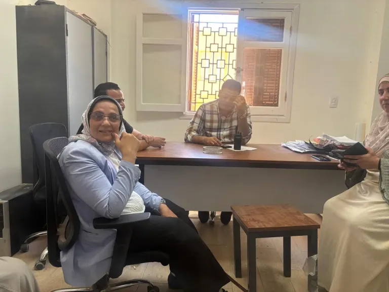 ”تحرك برلماني لحل أزمة مياه الشرب بقرى منفلوط.. نجلاء العسيلي: نوفر كوب مياه نظيف لكل مواطن”