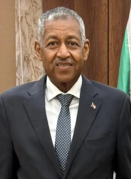 السفير السوداني بالقاهرة يكشف عن عقد مؤتمر لقضايا الإعلام السوداني بالقاهرة