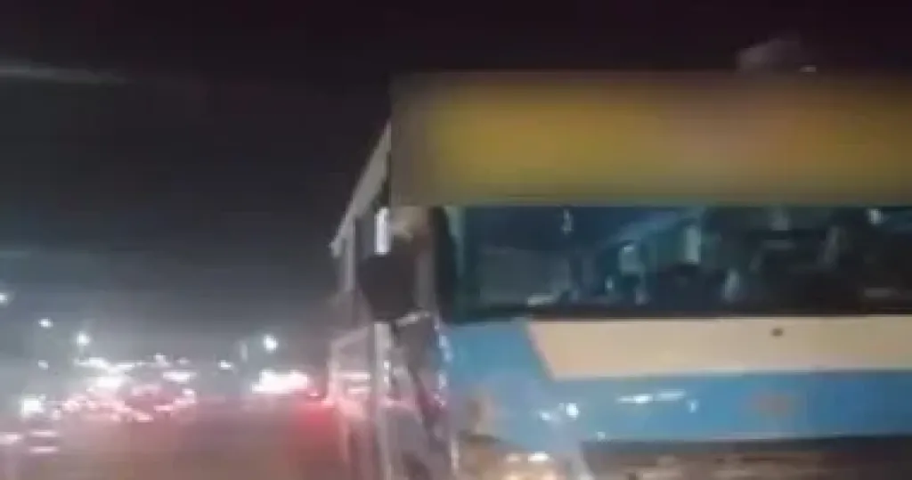 الداخلية تضبط قائد سيارة نقل جماعى يسير عكس الاتجاه في مدينة نصر