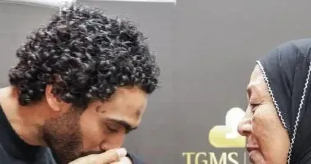 زيزو والشحات ومحمد شريف أبرز أبطال فيلم ”صفقات برعاية بر الوالدين”.. فيديو وصور
