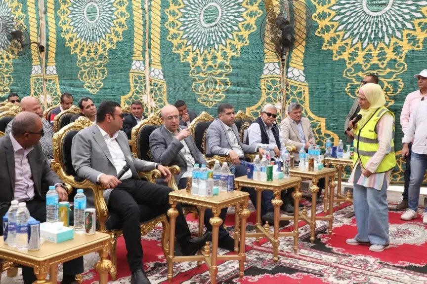 محافظ بني سويف يرافق وزير الاسكان في جولة لمشروعات قطاع المياه والصرف الصحي ومشروعات حياة كريمة