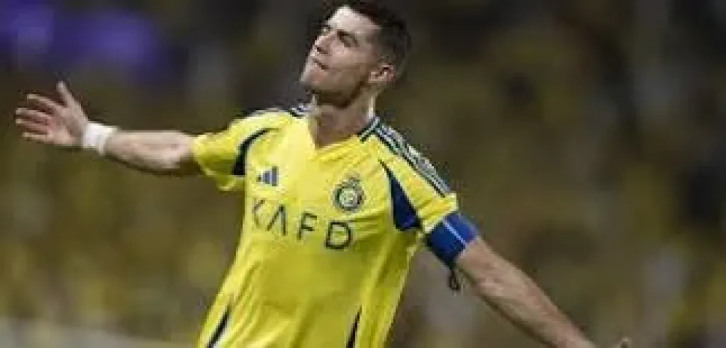 بطلب من رونالدو، النصر السعودي يسعى للتعاقد مع نجم ريال مدريد