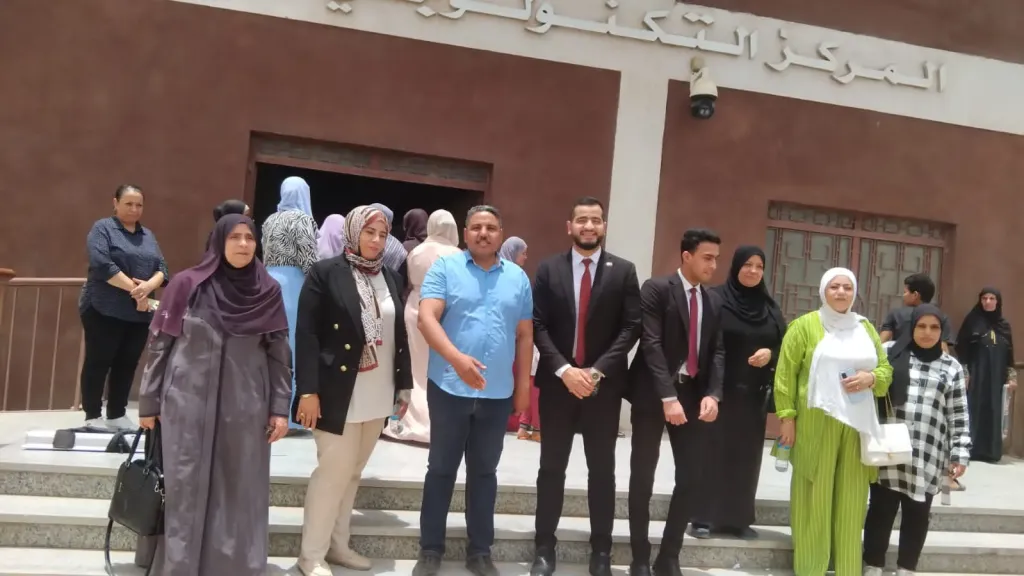 محافظ أسيوط: استمرار التدريبات عن ريادة الأعمال والشمول المالي للشباب