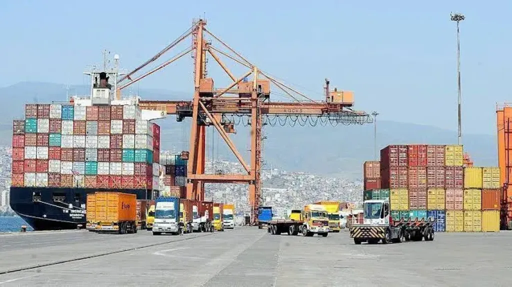 الإحصاء: 19.5% ارتفاعا في حجم التبادل التجاري بين مصر ودول البريكس خلال 2024 طباعة