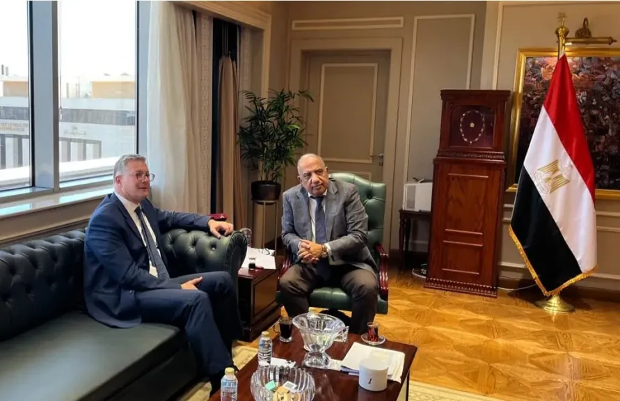 وزيرا الكهرباء  والبترول  يؤكدان على خطة العمل والشراكة فى توفير الوقود لتأمين التغذية الكهربائية