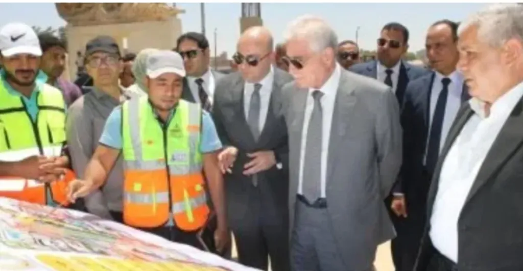محافظ بنى سويف يرافق مستشار الرئيس للتنمية المحلية لتفقد مشروع كوبرى الشاملة