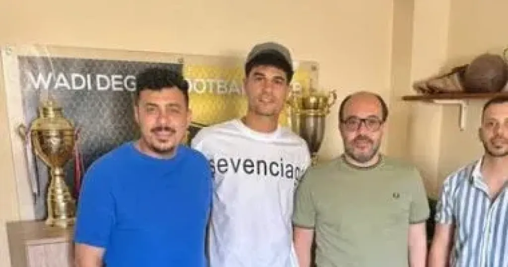 مدافع الاتحاد السكندرى ينضم إلى دجلة فى صفقة انتقال حر