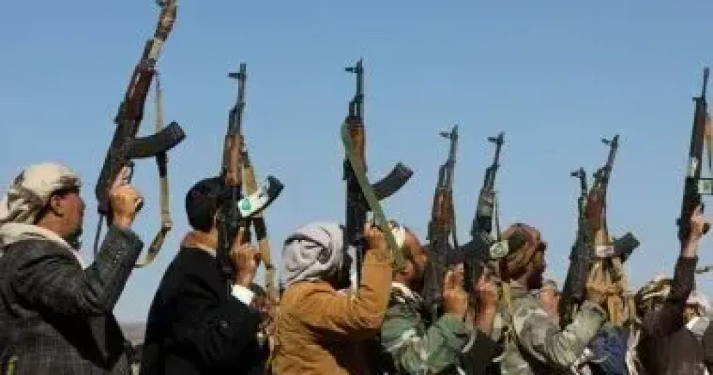 الحوثيون يعتقلون 20 موظفًا أمميًا عقب اقتحام مقر للأمم المتحدة في صنعاء