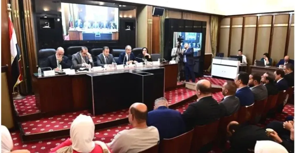 وزارة الاتصالات أمام النواب يعلن عودة جلسات البورصة غدا: الخطوط تعمل بنسبة 100%