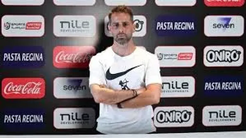 تفاصيل جلسة فيريرا مع لاعبي الزمالك قبل انطلاق مران اليوم