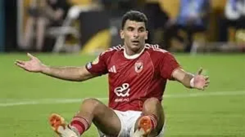 بعد توجيه السباب واللوم له، رسالة لاذعة من زيزو لجماهير الزمالك