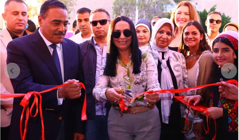 وزيرة التضامن تفتتح معرض ديارنا للحرف اليدوية بالساحل الشمالي ( صور )