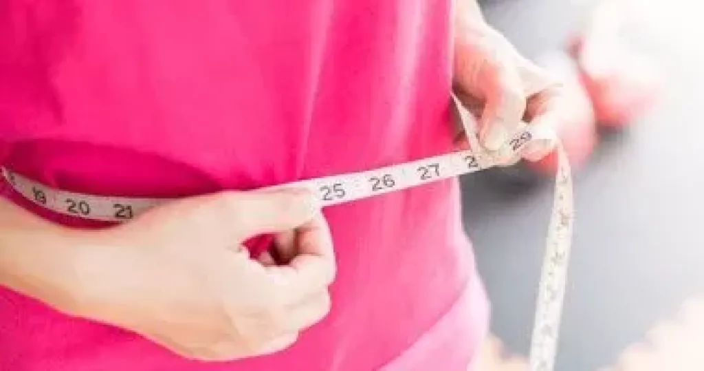 كيف تختلف حقن التخسيس عن أدوية إنقاص الوزن الأخرى وما الآثار الجانبية؟