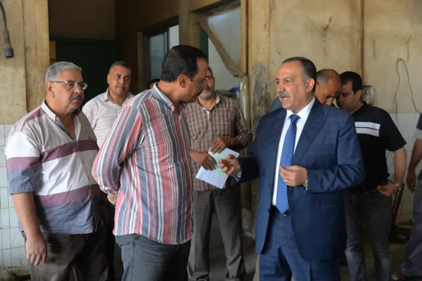محافظ أسيوط يتفقد شركة إصلاح السيارات ويشدد على تسريع وتيرة العمل