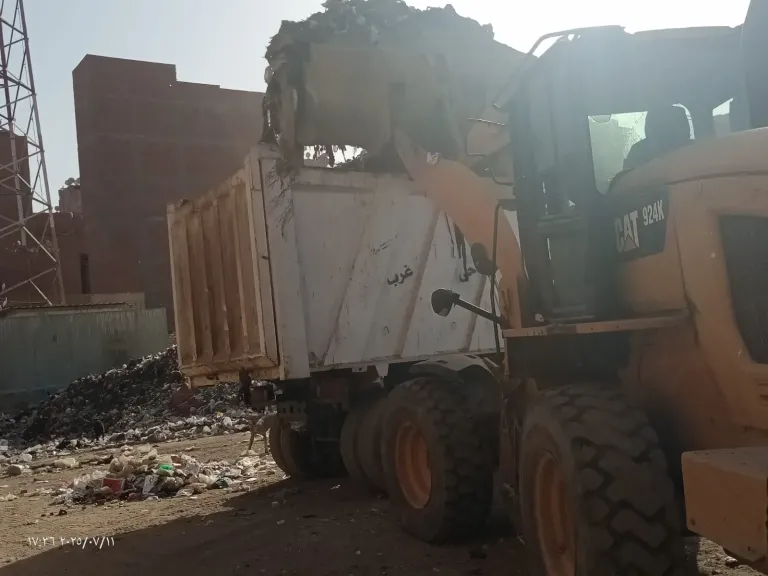 حي غرب باسيوط إستمرار تنظيم حملات نظافة ورفع  20 طن من تراكمات القمامة