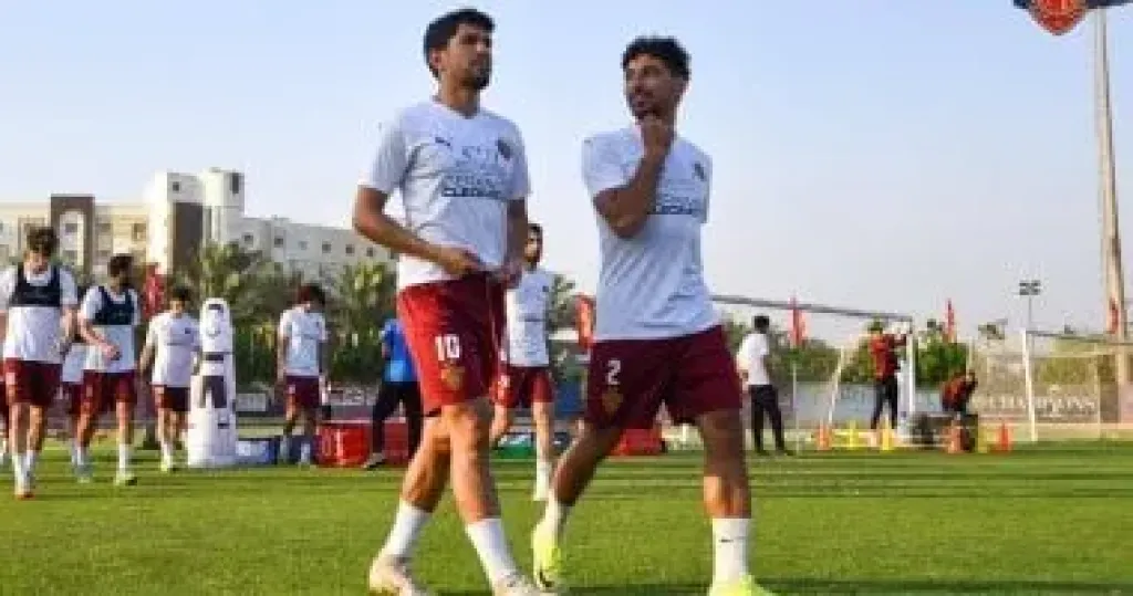 محمد شكرى وهانى يشاركان فى مران سيراميكا رغم مفاوضات الأهلى