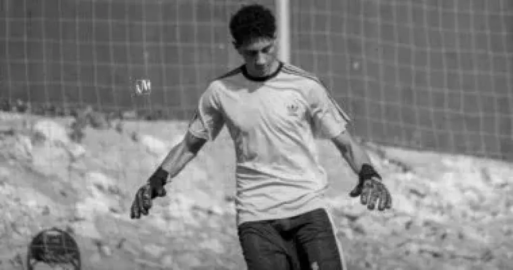 المقاولون العرب ينعى يوسف نبيه حارس ناشئى ذئاب الجبل بطنطا