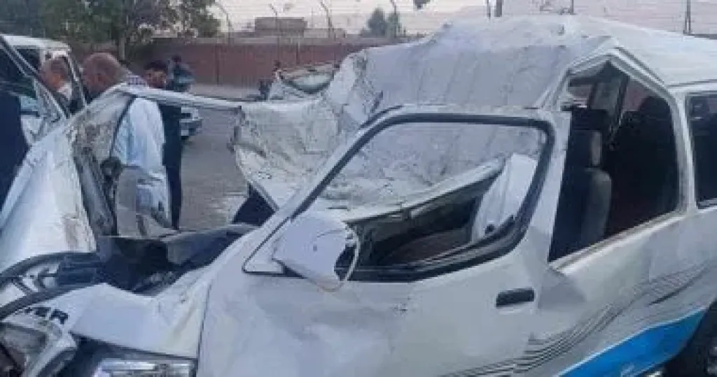 كانوا راجعين من المصيف.. حادث مروري يتسبب في إصابة 13 شخصا بدمياط