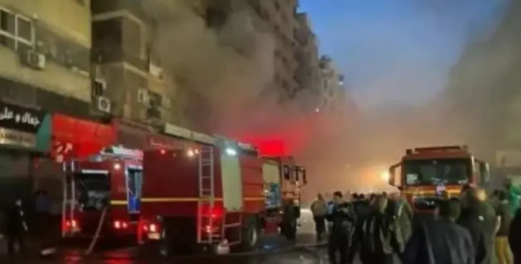 إخماد حريق داخل شقة سكنية فى مصر الجديدة دون إصابات
