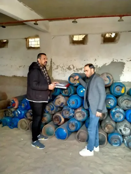 ضبط 771 أسطوانة غاز مدعمة قبل بيعها بالسوق السوداء فى البحيرة