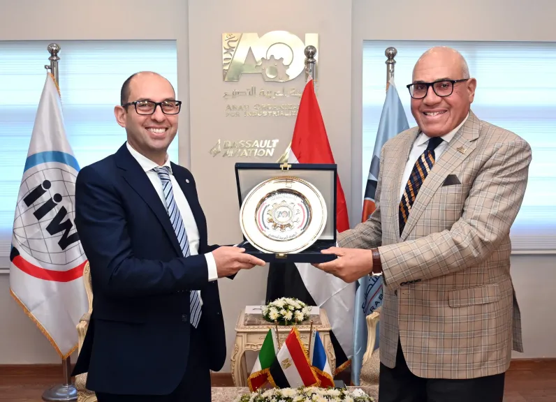 اللواء مختار عبد اللطيف والرئيس التنفيذي للمعهد الدولي للحام  يشهدان افتتاح أكاديمية الهيئة العربية للتصنيع  للحام والتجميع.. صور