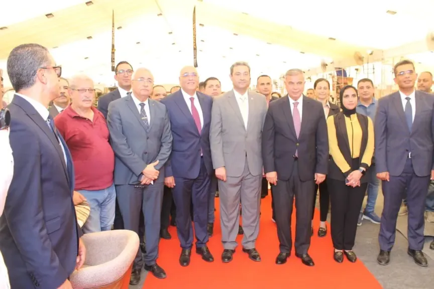 لأول مرة: ”صُنع في دمياط” يصل إلى الإسكندرية لترويج الأثاث الدمياطي