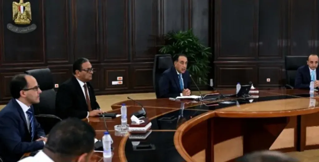 مدبولي: جميع سفن التغييز دخلت الخدمة وأصبحت متصلة بشبكة الغاز المصرية