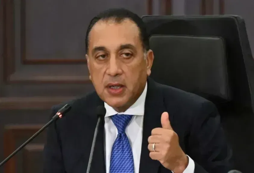 رئيس الوزراء: فاتورة استيراد منتجات البترول والخام زادت لـ2.5 مليار دولار فى مارس