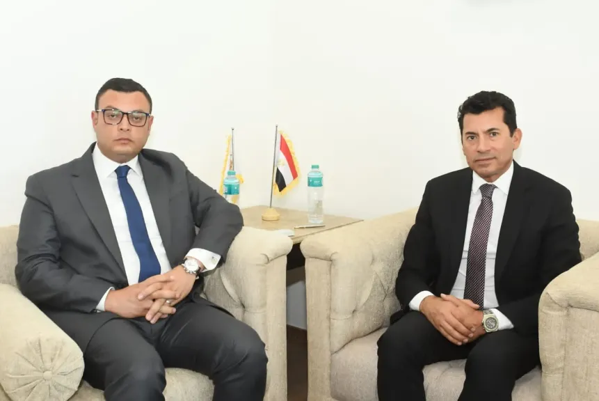 وزيرا الشباب والرياضة والإسكان يتابعان ملفات العمل وأوجه التعاون المشترك