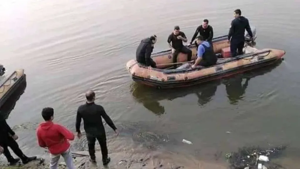 الإنقاذ النهرى ينتشل جثمان الطفلة آية إحدى ضحايا حادث غرق 3 شقيقات بأسيوط