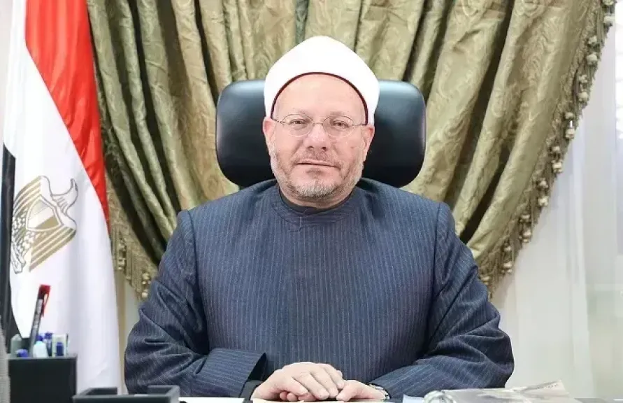 شوقي علام يحدد ضوابط وآداب الطريق: غض البصر أصبح له صورتان