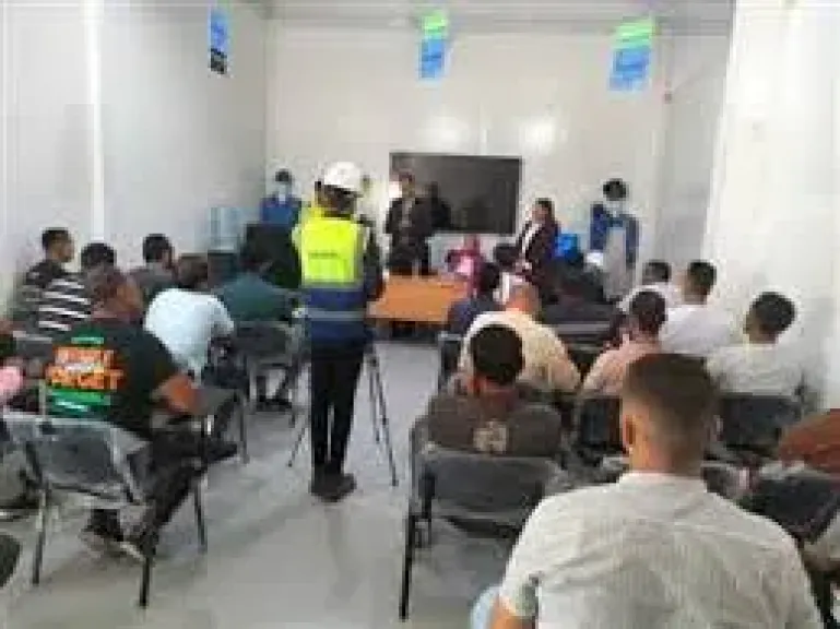 دورات تدريبية لتوعية العاملين بقطاع البناء بالإسكندرية على إجراءات السلامة والصحة المهنية