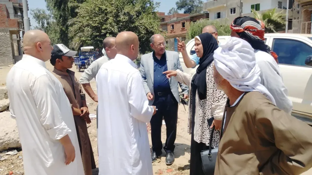 جولات مكوكيه لوكيل وزارة الزراعة بالبحيره للاطمئنان على حالة المحاصيل الصيفيه بالمحافظه