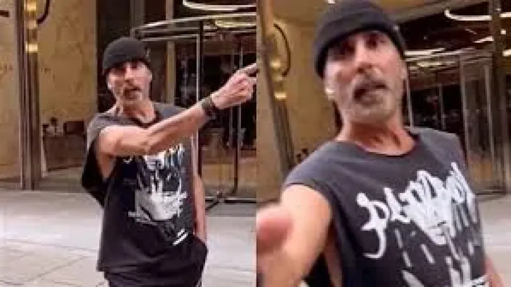 أكشاي كومار يتشاجر مع معجب ويمنعه من التصوير في لندن