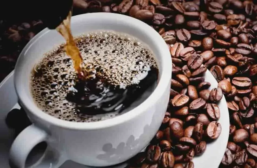 لماذا يجب أن تشرب القهوة صباحا بدلا من المساء؟