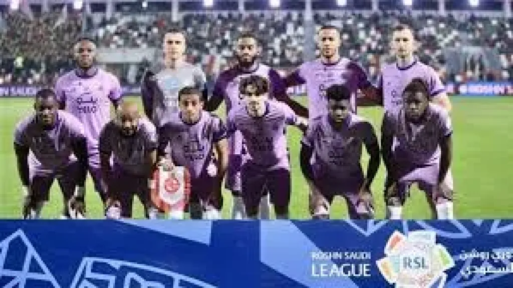 الإنجليزي باكينجهام مدربا جديدا لفريق الخلود السعودي»