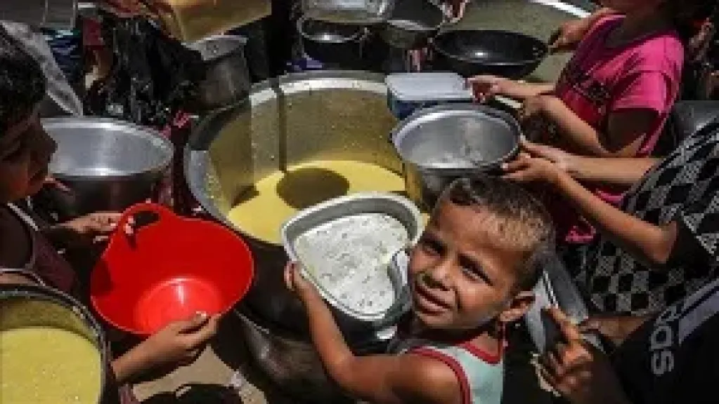 حكومة غزة: المجاعة لم تنكسر إنما تتفاقم ونحتاج 500 ألف كيس طحين أسبوعيا