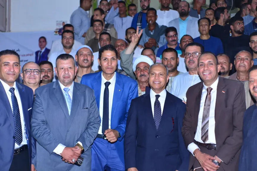 ”حزب الاتحاد” ينظم مؤتمر حاشد لمرشح الشيوخ بمحافظة سوهاج
