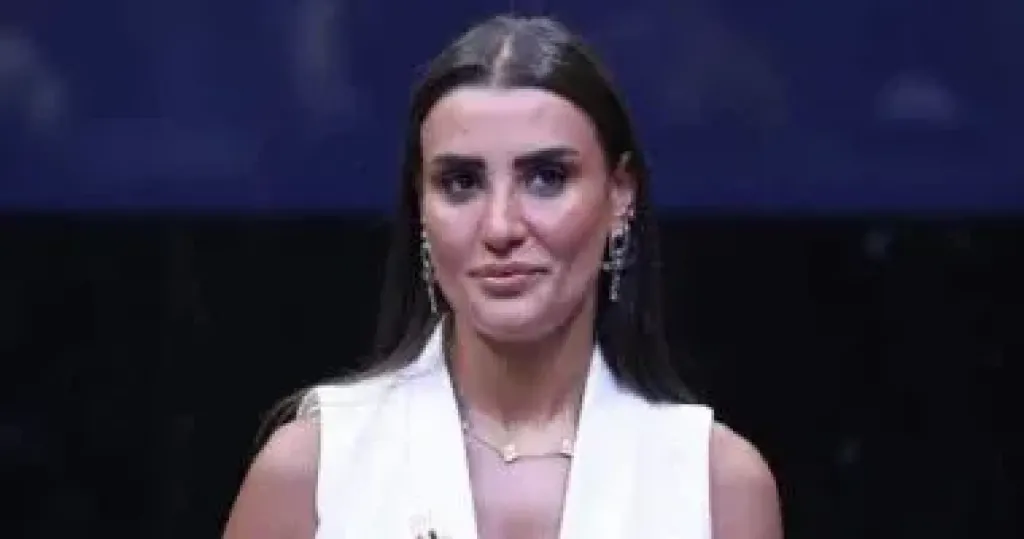 آمنة الطرابلسى تفوز بمنصب نائب رئيس الاتحاد الأفريقى للاسكواش